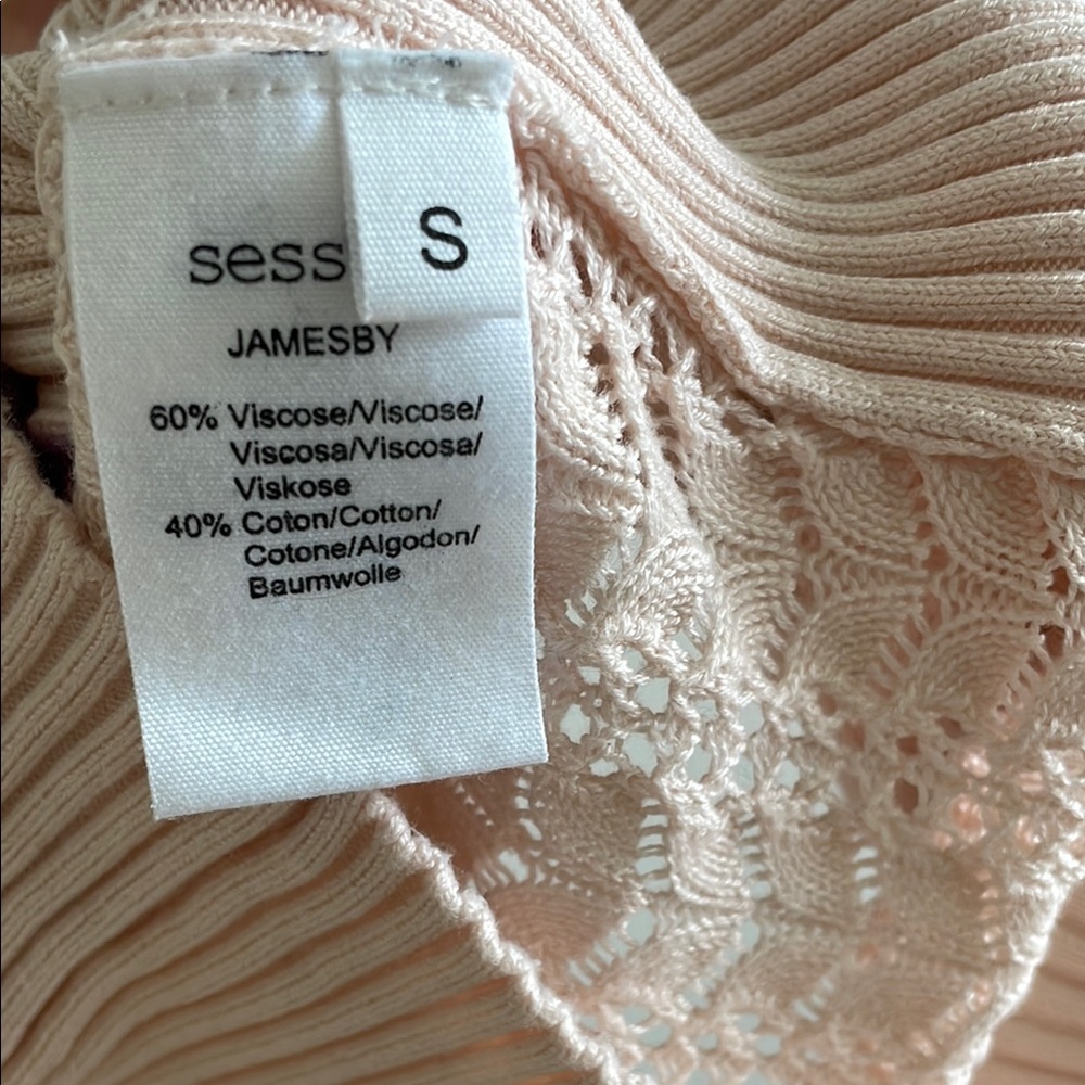Stylish Beige Knit Top with Purple and Brown Accents - Picture 5 of 5